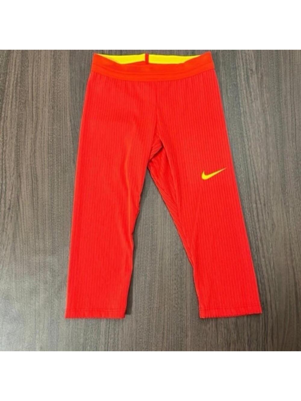 New Nike Pro Elite Track & Field 3/4 Tights Pants Red AO8495-000 Women's Small - Picture 1 of 6
